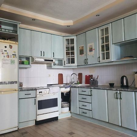 קייב Хостел Оболонь מראה חיצוני תמונה